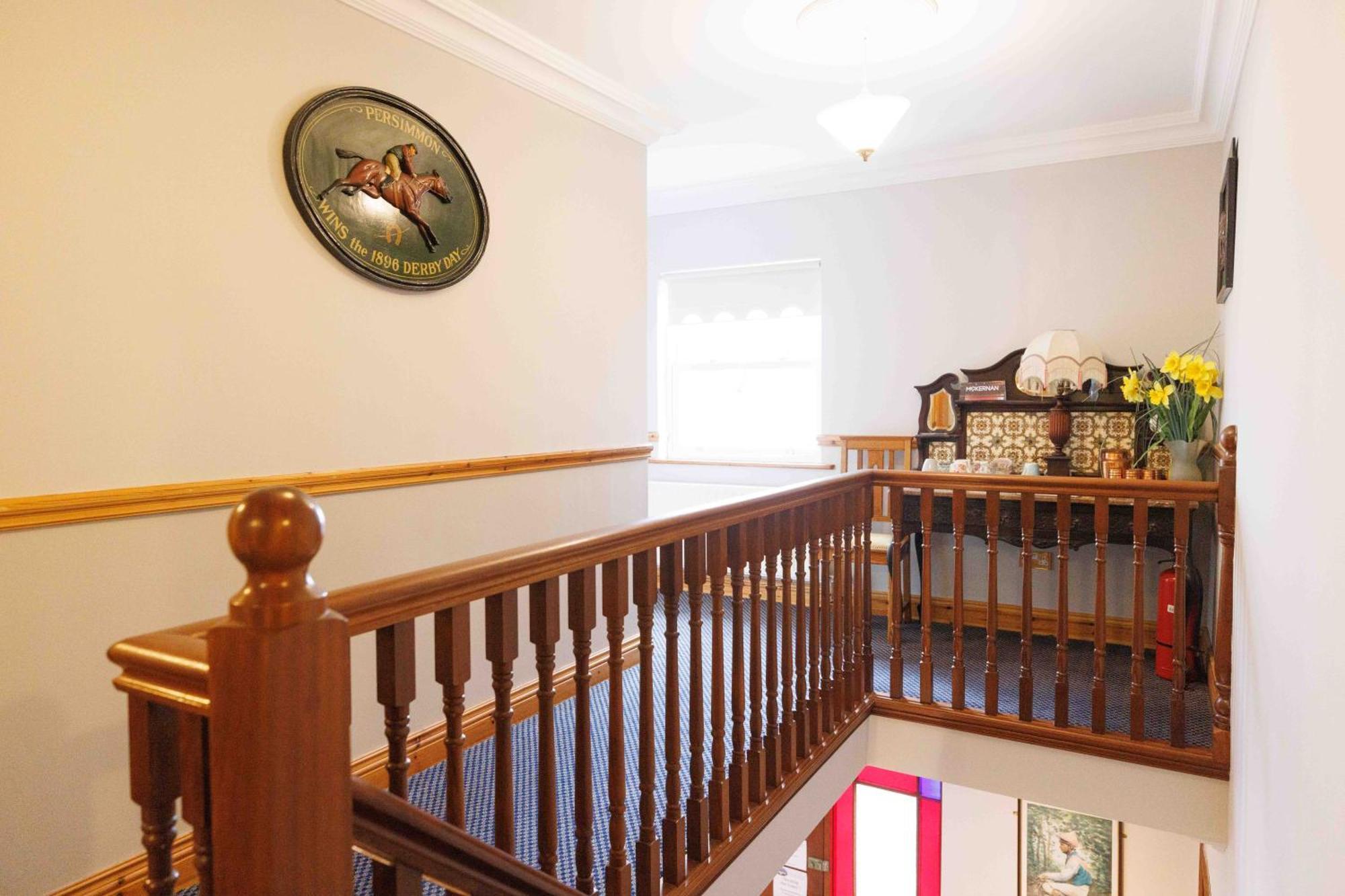 Scarriff  Clareville House B&B מראה חיצוני תמונה